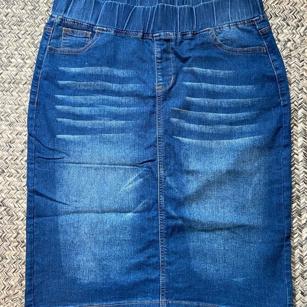 BE-GIRL Denim skirt